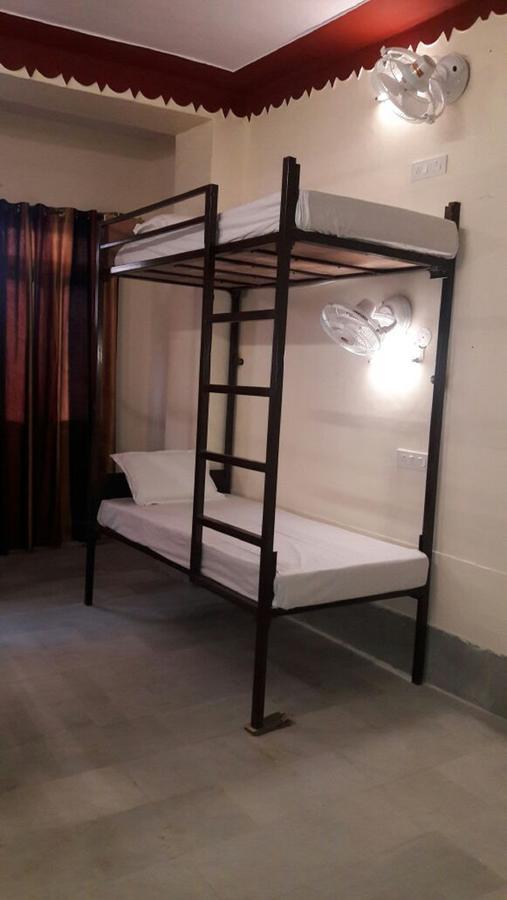 Wow Backpackers Hostels Amritsar Exterior photo
