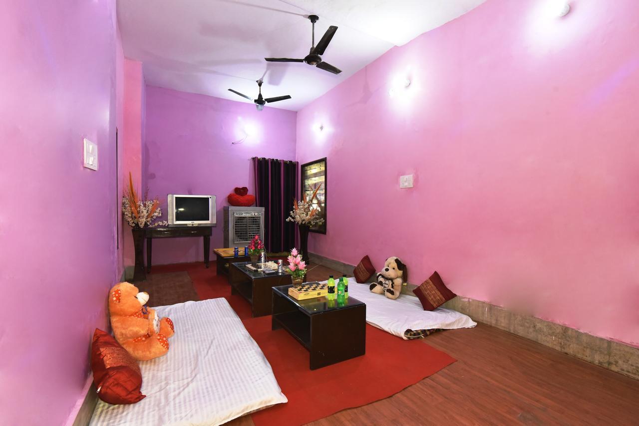 Wow Backpackers Hostels Amritsar Exterior photo