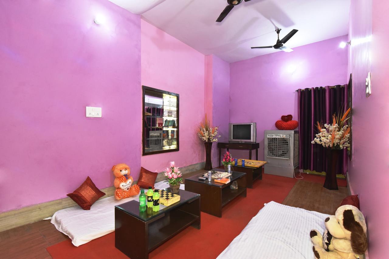 Wow Backpackers Hostels Amritsar Exterior photo