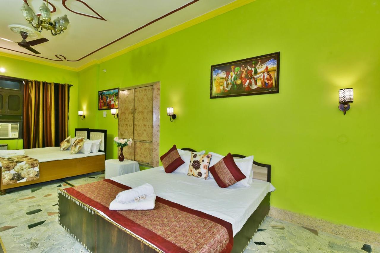 Wow Backpackers Hostels Amritsar Exterior photo