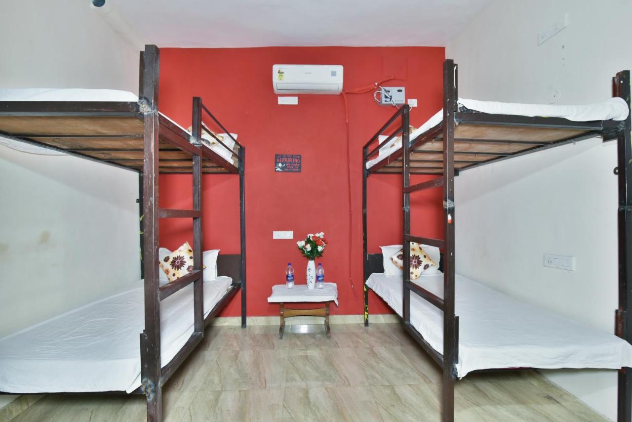Wow Backpackers Hostels Amritsar Exterior photo